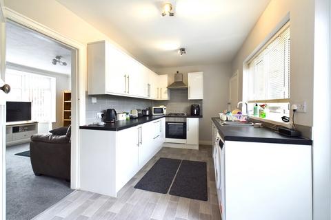 2 bedroom terraced house for sale, Woodlands Road,  Hull, HU5