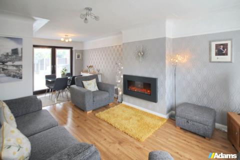 3 bedroom semi-detached house for sale, Fieldway, Widnes