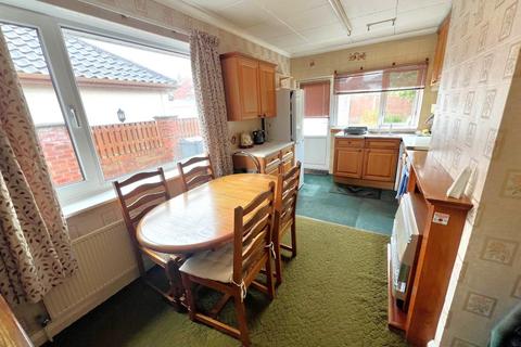 3 bedroom bungalow for sale, Neville Drive, Thornton FY5