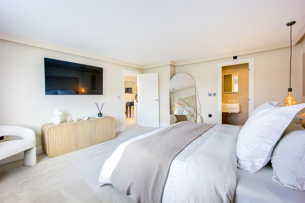 Principal Bedroom