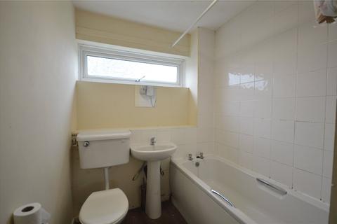 3 bedroom end of terrace house to rent, Vauxhall Crescent, Smiths Wood, Birmingham, West Midlands, B36