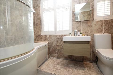 47 Alliance Road, London, SE18 2AW