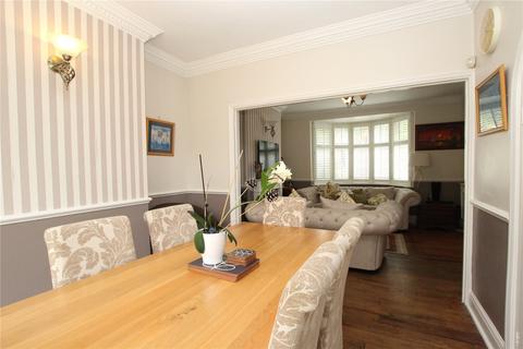 47 Alliance Road, London, SE18 2AW