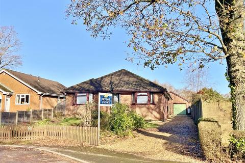 3 bedroom bungalow for sale, Keswick Way, Verwood, Dorset, BH31