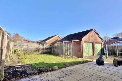 3 bedroom bungalow for sale, Keswick Way, Verwood, Dorset, BH31