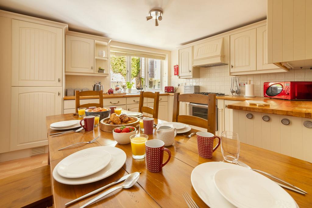 Kitchen -  3 Bell Court, Dartmouth