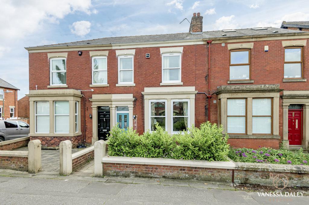 Lytham Road, Preston, PR2 4 bed terraced house for sale £280,000