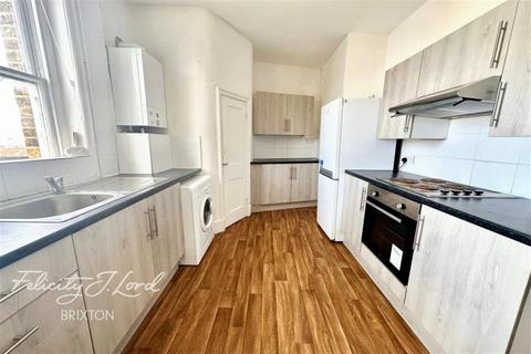 3 bedroom flat to rent, Electric Mansions, Electric Avenue