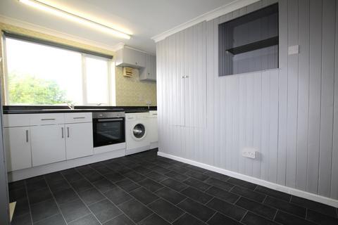 2 bedroom flat to rent, Stannington Road