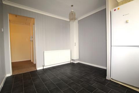 2 bedroom flat to rent, Stannington Road