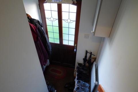 1 bedroom flat to rent, Meadowbrook Close, Madeley TF7