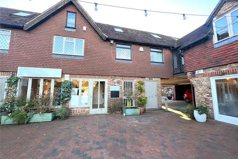 1 bedroom apartment for sale, St. Peters Road, Petersfield, Hampshire, GU32