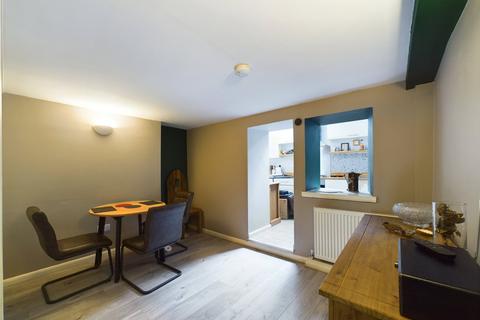 2 bedroom end of terrace house for sale, Pound Street, Cornwall PL14