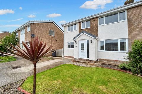 4 bedroom semi-detached house for sale, Llys Madoc, Towyn, Conwy, LL22 9NL
