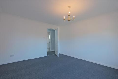 2 bedroom apartment to rent, William Street, Burnbank, Hamilton