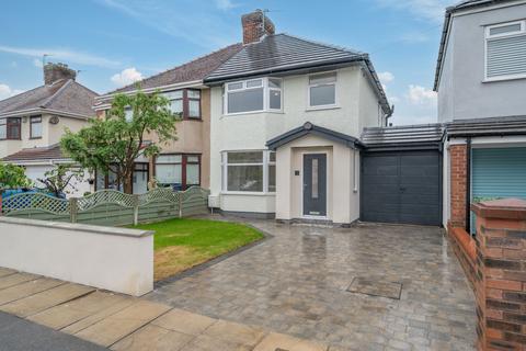 3 bedroom semi-detached house for sale, Broadwood Avenue, Maghull, L31