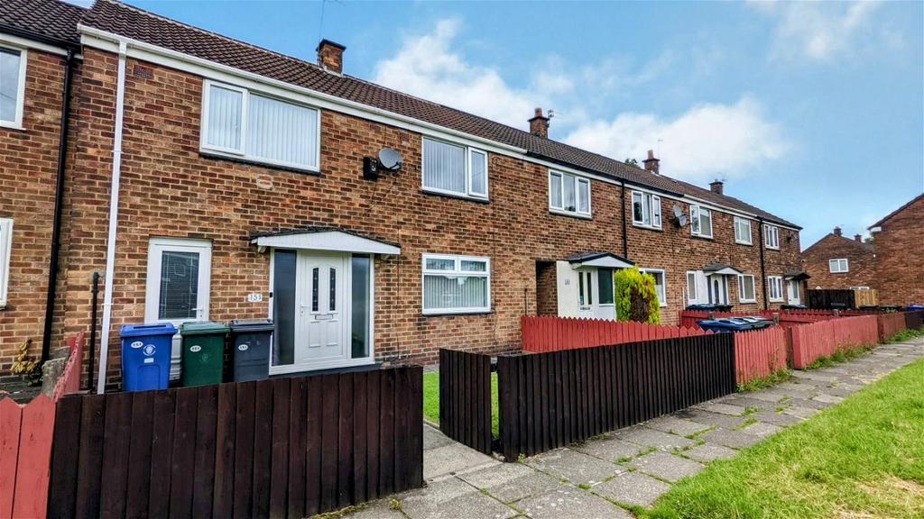 High Street, Skelmersdale WN8 3 bed terraced house for sale £140,000