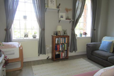 2 bedroom terraced house to rent, Exminster, Exeter EX6