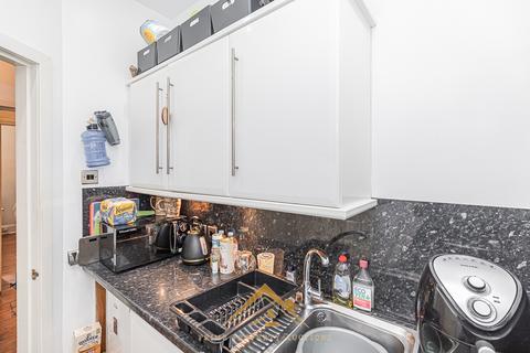 288 Hardgate, Aberdeen, AB10 6AD