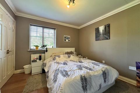 1 bedroom apartment to rent, Newtown Road, Newbury RG14