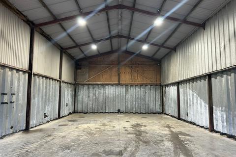 Storage to rent, White Roding