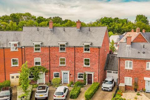 4 bedroom townhouse for sale, Griffin Close, Wimborne, BH21