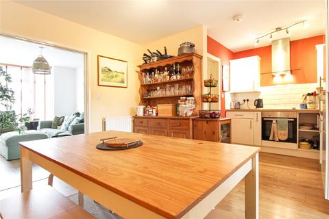 60 Norman Road, Swindon, SN2 1AX