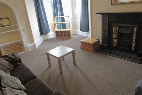 3 bedroom flat to rent, Bruntsfield Place, Bruntsfield, Edinburgh, EH10