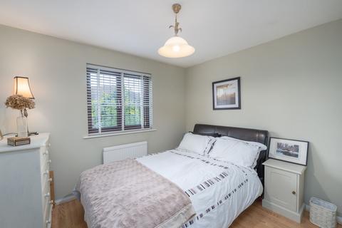 3 Marston Beck, Springfield, Chelmsford, CM2 6RL
