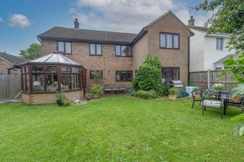 3 Marston Beck, Springfield, Chelmsford, CM2 6RL