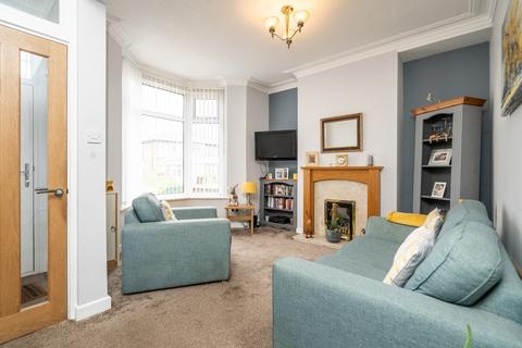 393 Plodder Lane, Farnworth, Bolton, BL4 0JU