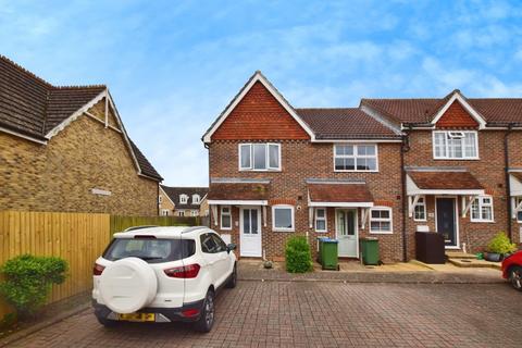 2 bedroom end of terrace house to rent, Lyntons Pulborough RH20