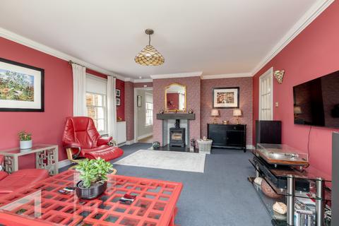 4 bedroom detached house for sale, 1 Hillview Gardens, Ormiston, East Lothian EH35 5HQ