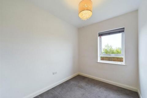 24 Bratton Drive, Manchester, M19 3GW