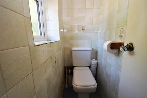 41 Gibraltar Crescent, Epsom, KT19 9BS