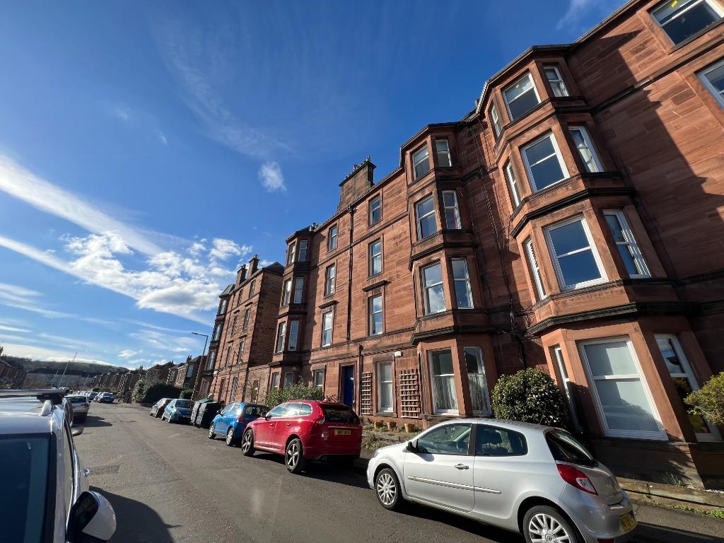 MacDowall Road, Blackford, Edinburgh... 2 bed flat £1,275 pcm (£294 pw)