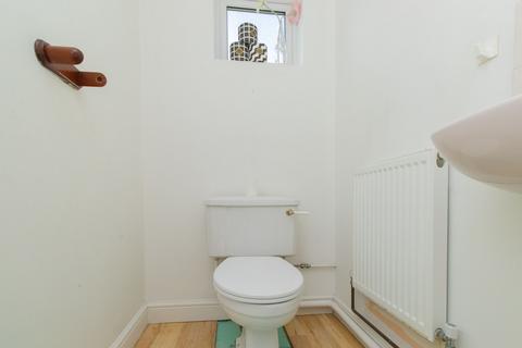 18 Broomfield Crescent, Cliftonville, Margate, CT9 3YJ