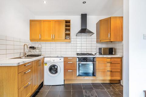 2 bedroom flat for sale, Thornton Avenue, Streatham