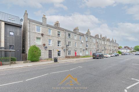 2 bedroom flat for sale, Holburn Street, Aberdeen AB10