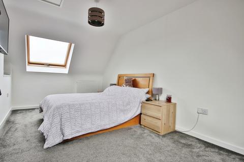 3 bedroom terraced house for sale, Bounty Drive, Kingswood, Hull, HU7 3FN
