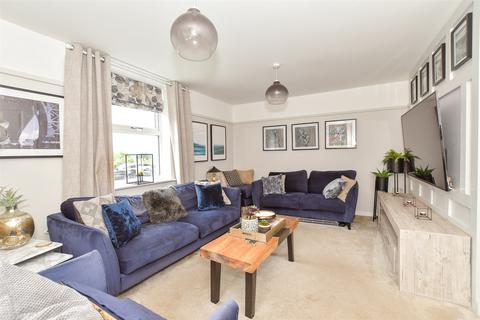 3 bedroom detached house for sale, Swan Street, Newport, Isle of Wight