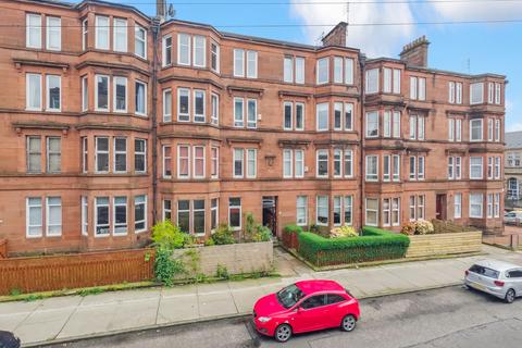 2 bedroom apartment to rent, Meadowpark Street, Flat 0/1, Dennistoun, Glasgow, G31 2SJ