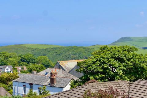 undefined, Boscastle PL35