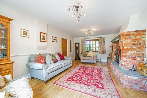 4 bedroom semi-detached house for sale, Spring Lane, Reading RG7