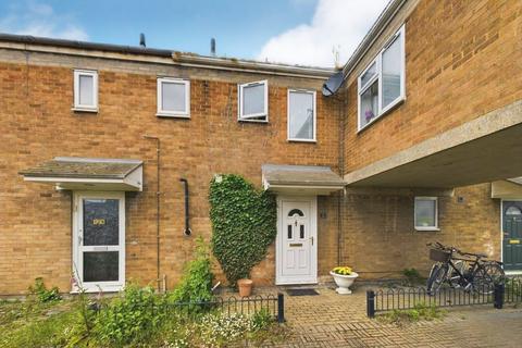 3 bedroom terraced house for sale, Garner Court, Huntingdon, Cambridgeshire.