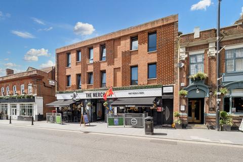 2 bedroom apartment for sale, Roth House, 125/127 High Street, Brentwood, Essex