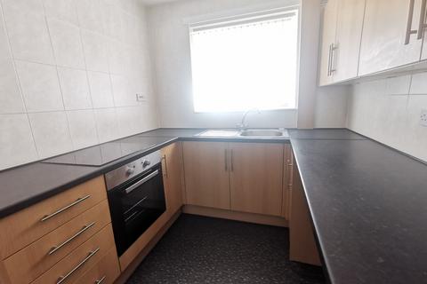 2 bedroom semi-detached house to rent, Standale Rise, Pudsey, West Yorkshire, LS28