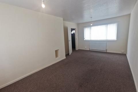 2 bedroom semi-detached house to rent, Standale Rise, Pudsey, West Yorkshire, LS28
