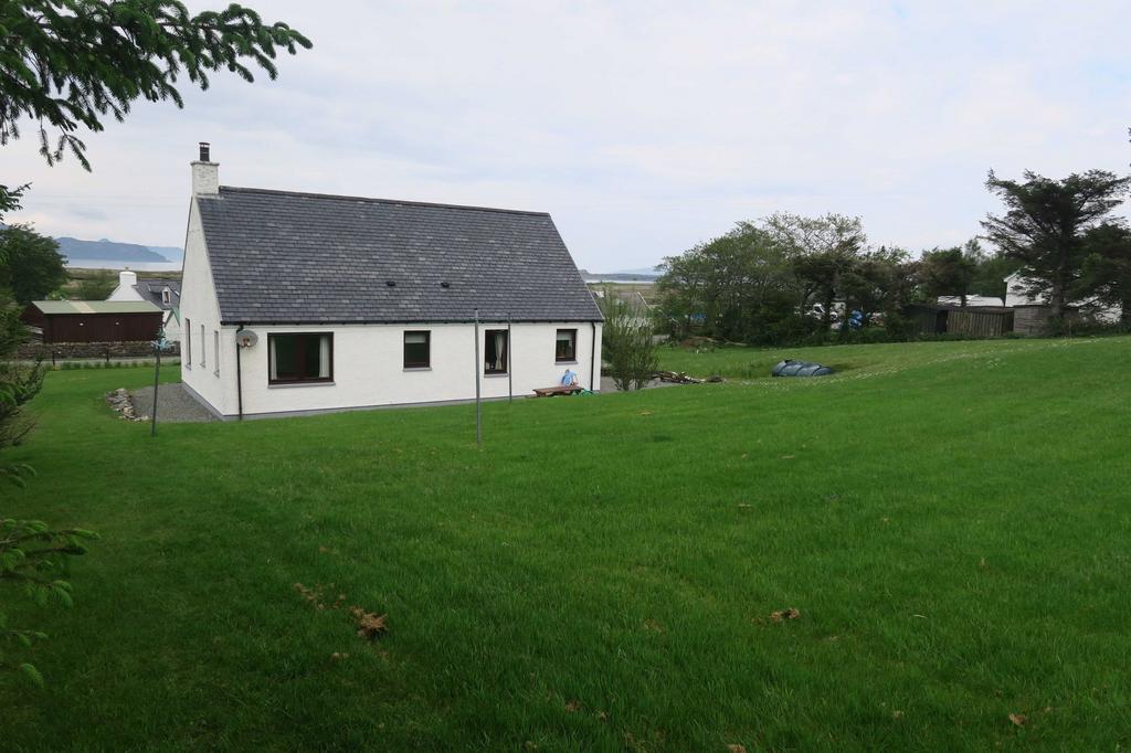 Lower Breakish, Isle of Skye IV42 8QA 2 bed detached bungalow for sale