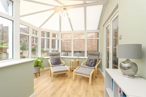 6 Brookside Close, Sheffield, S12 4LE